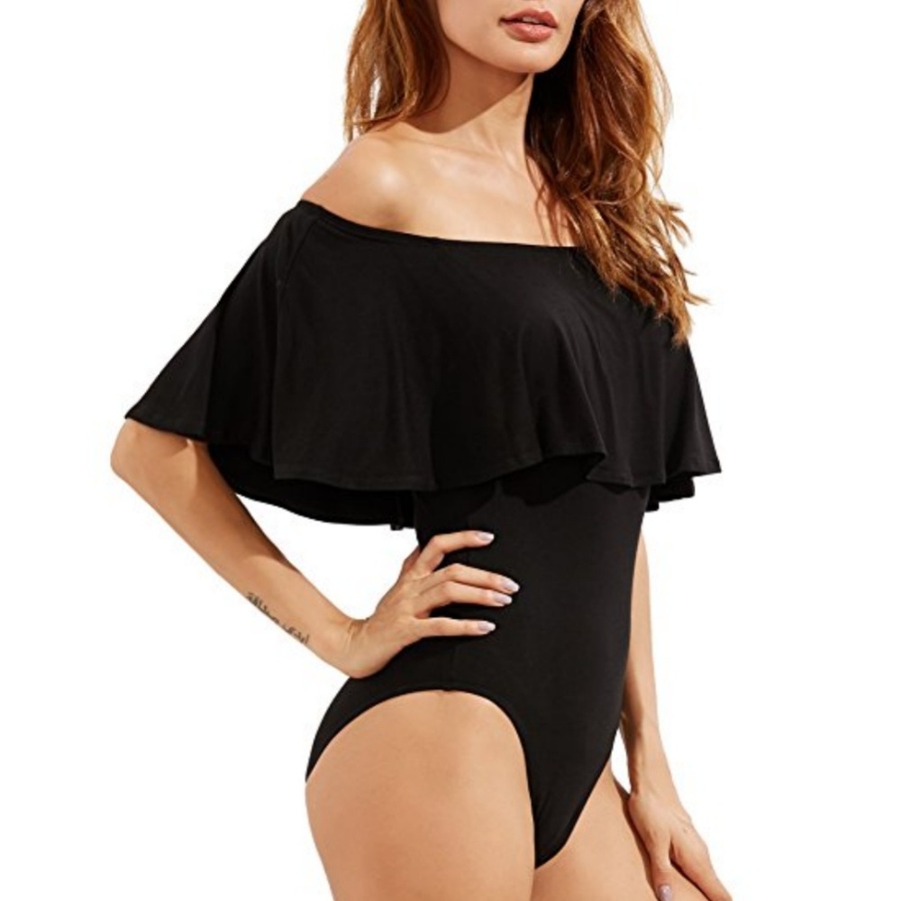 0livia ~ ruffled off shoulder top / bodysuit - Picture 4 of 8